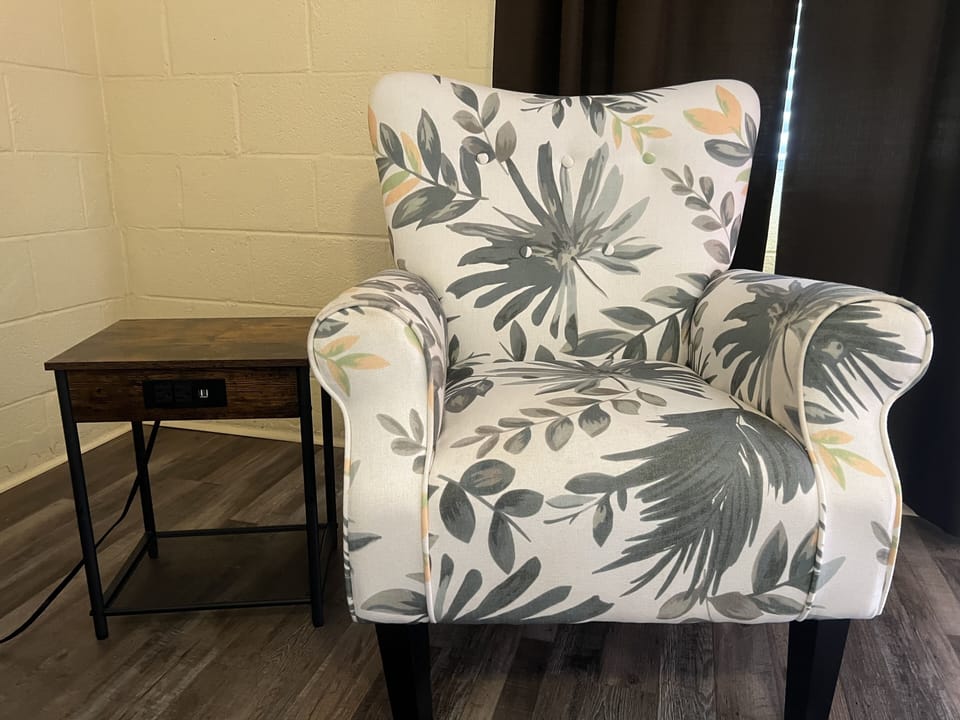 Furniture, Chair, Cushion, Home Decor, Pillow