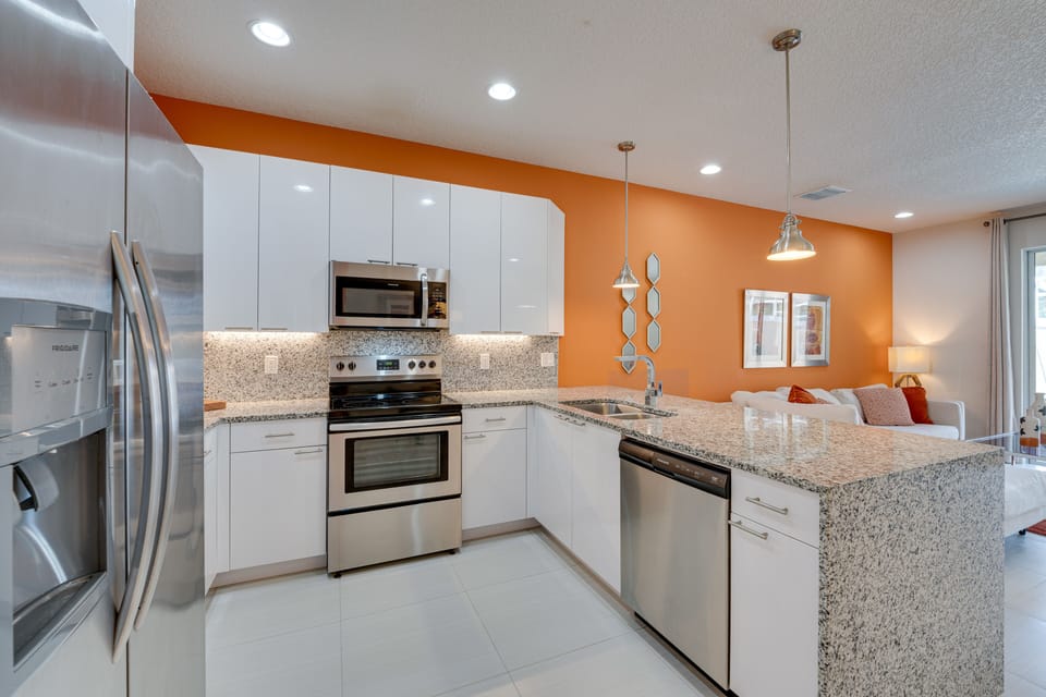 Kitchen | Blender | Ice Maker
