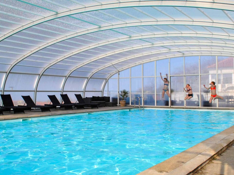 House | Pool | Outdoor pool