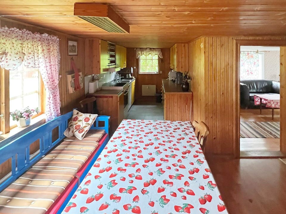 House | 4 bedrooms, individually furnished