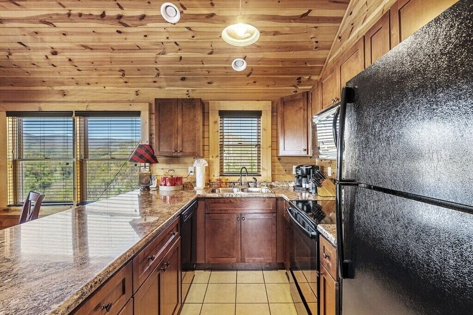 Brave Eagle's fully equipped kitchen