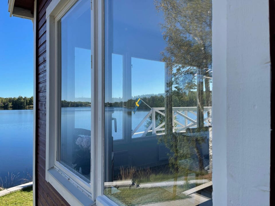 House | Water view