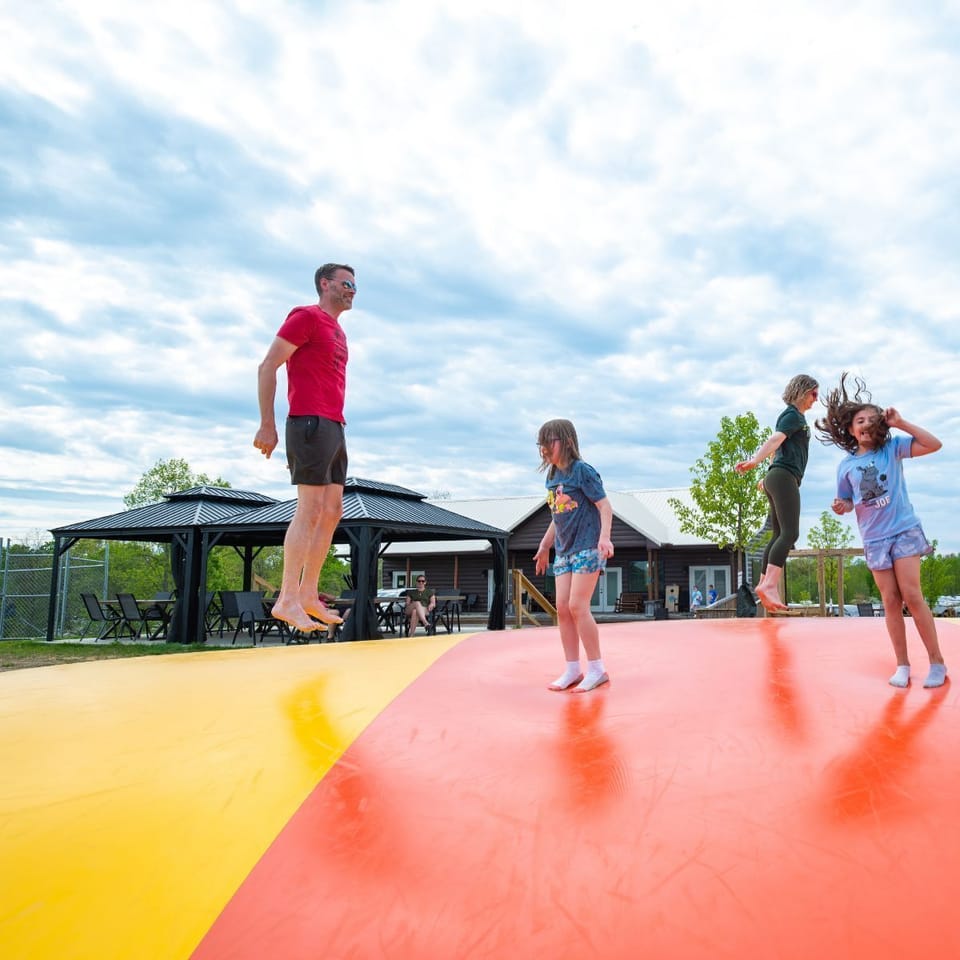 Jumping pillow