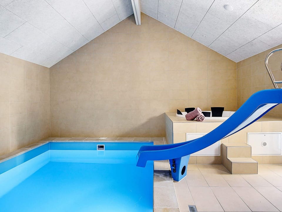 House | Pool | Indoor pool, outdoor pool