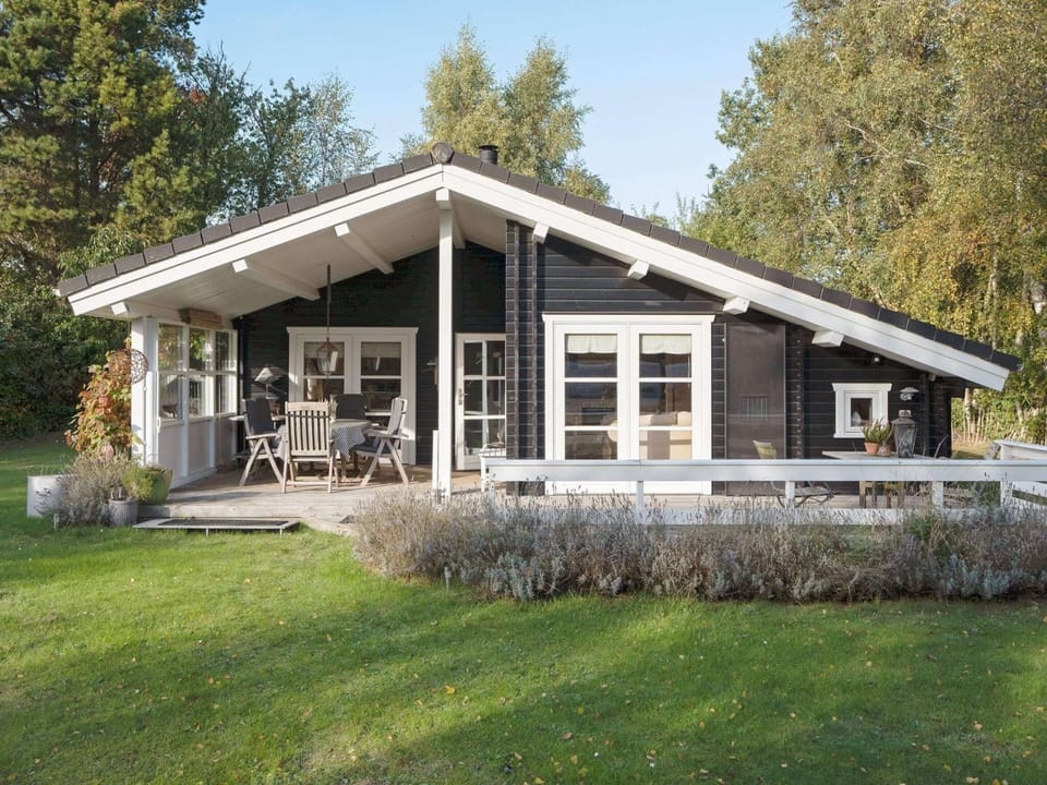 House | Outdoor dining