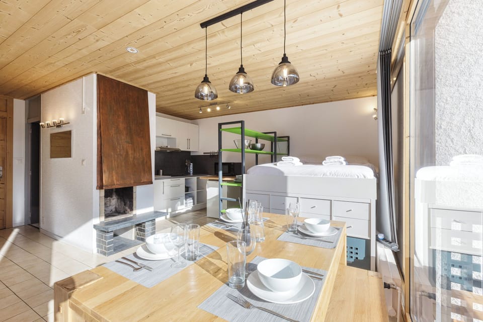 Bright dining area
