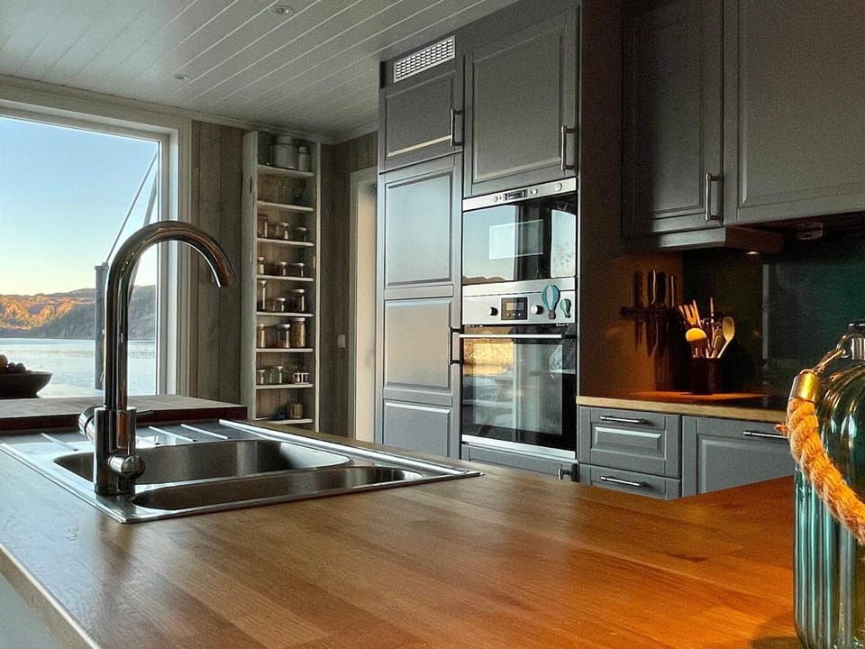 House | Private kitchen