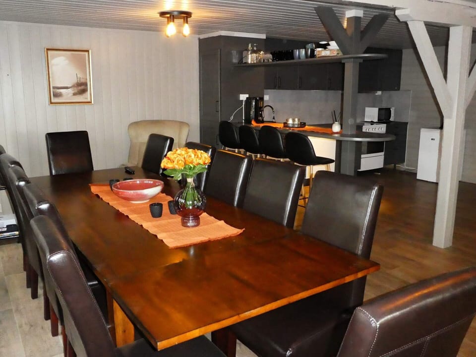 House | Dining