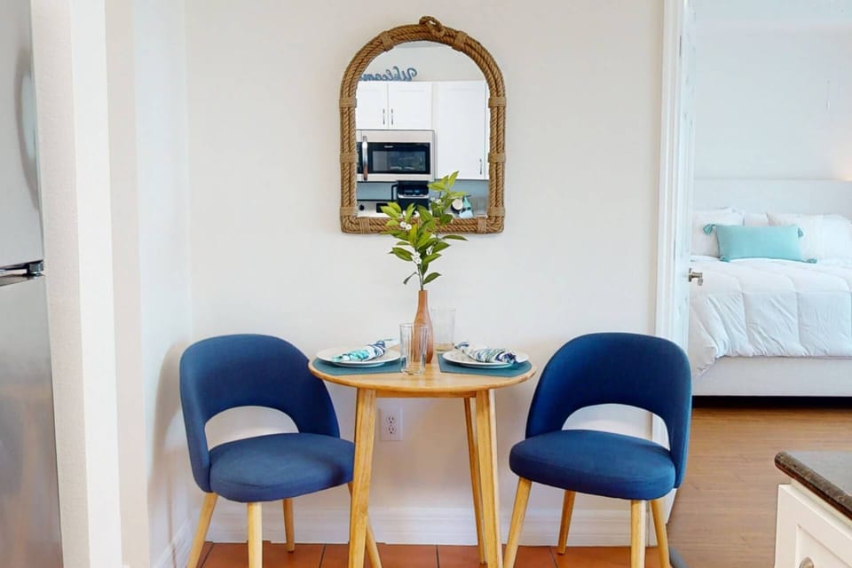 Dining for two