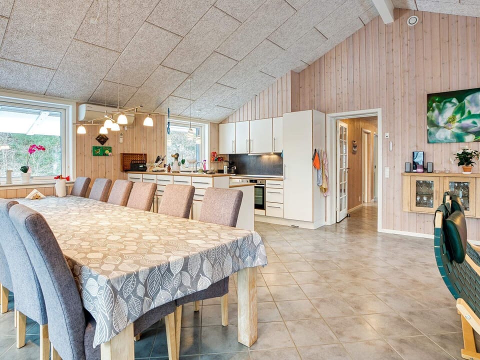 House | Dining