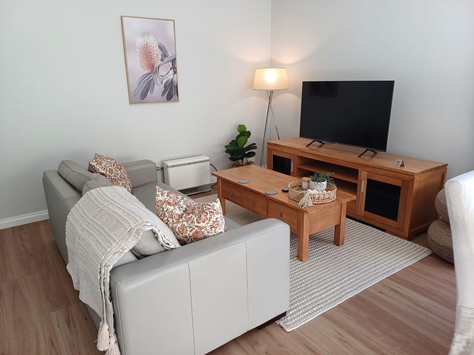 Lounge room