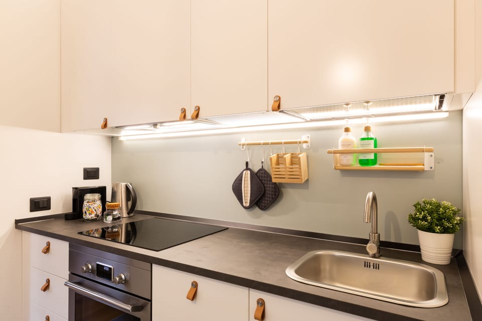 Design Apartment | Private kitchen | Microwave, oven, stovetop, dishwasher