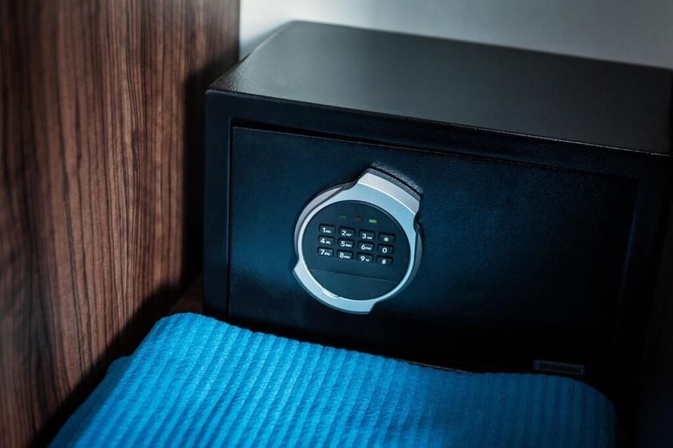 In-room safe, desk, iron/ironing board, free WiFi