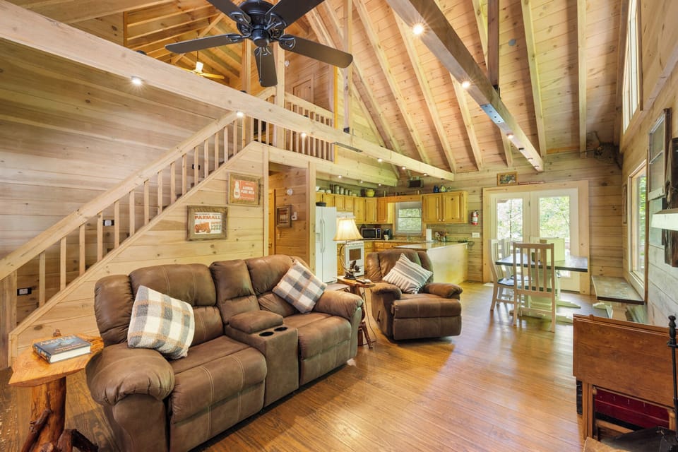The large open floor plan makes this the perfect family cabin — even your furry family members are welcome