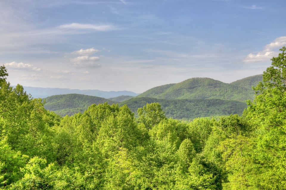 Starlight Mountain has a wondeful view of the North Georgia Mountains