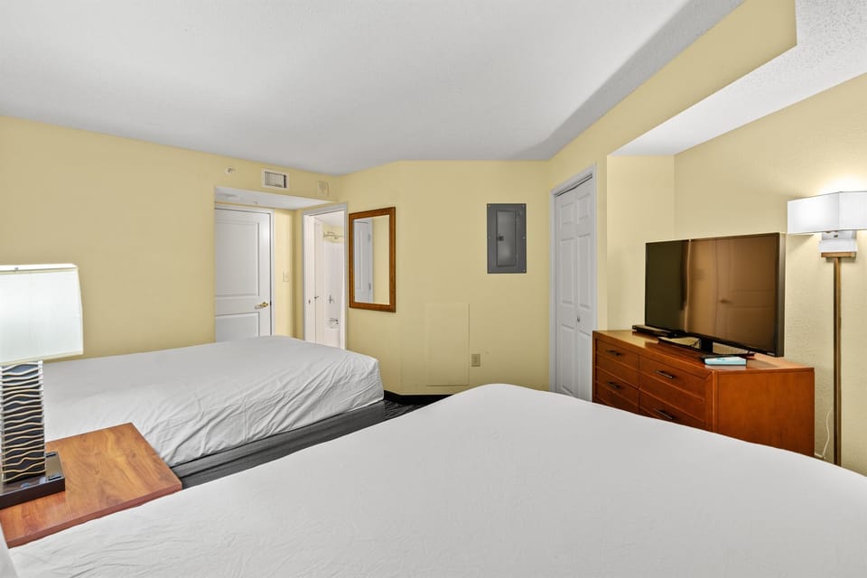 Queen beds in 2nd Bedroom