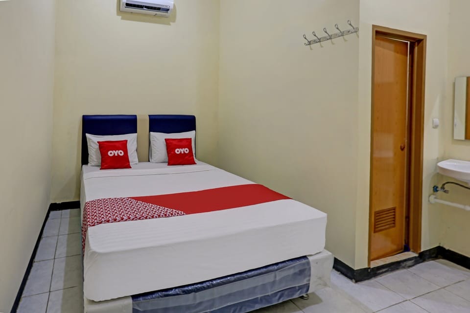 Deluxe Double Room | WiFi (free), bed sheets