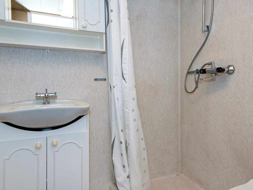 2 Person Holiday Home in Grasten Apartment in Glücksburg