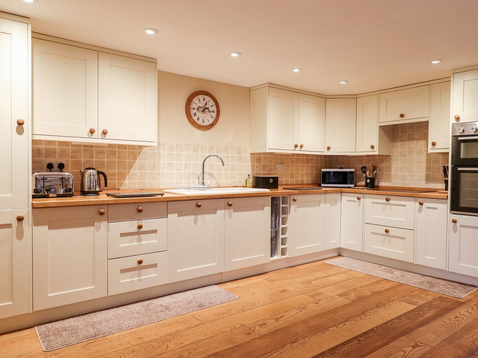 Fridge, dishwasher, electric kettle, toaster