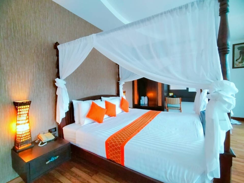 Deluxe Double Room | Premium bedding, desk, blackout drapes, free WiFi