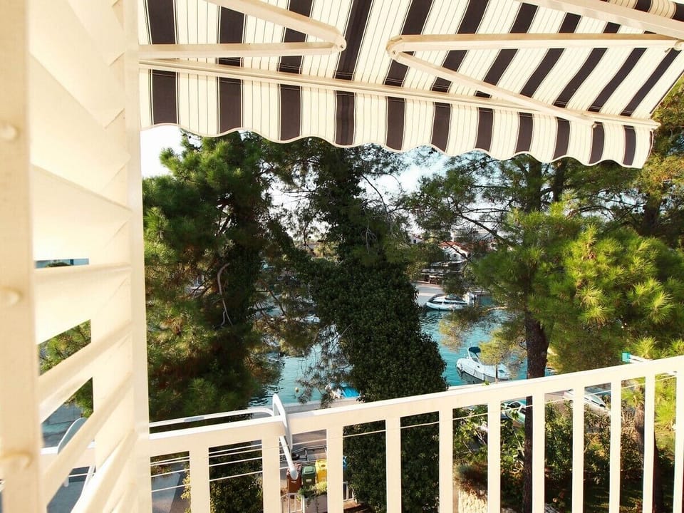 balcony with the sea view