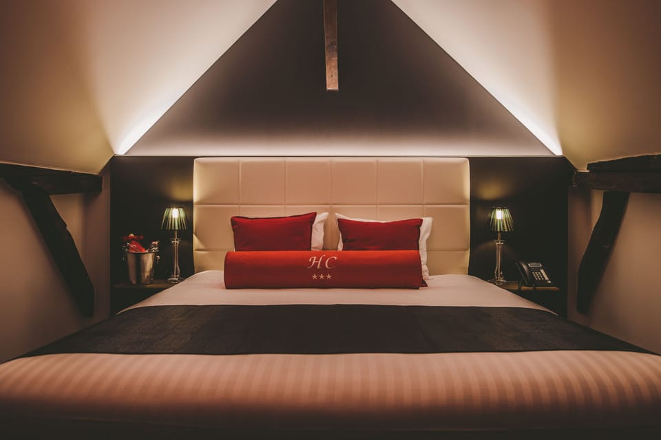 Deluxe Suite | Premium bedding, individually furnished, desk, free WiFi