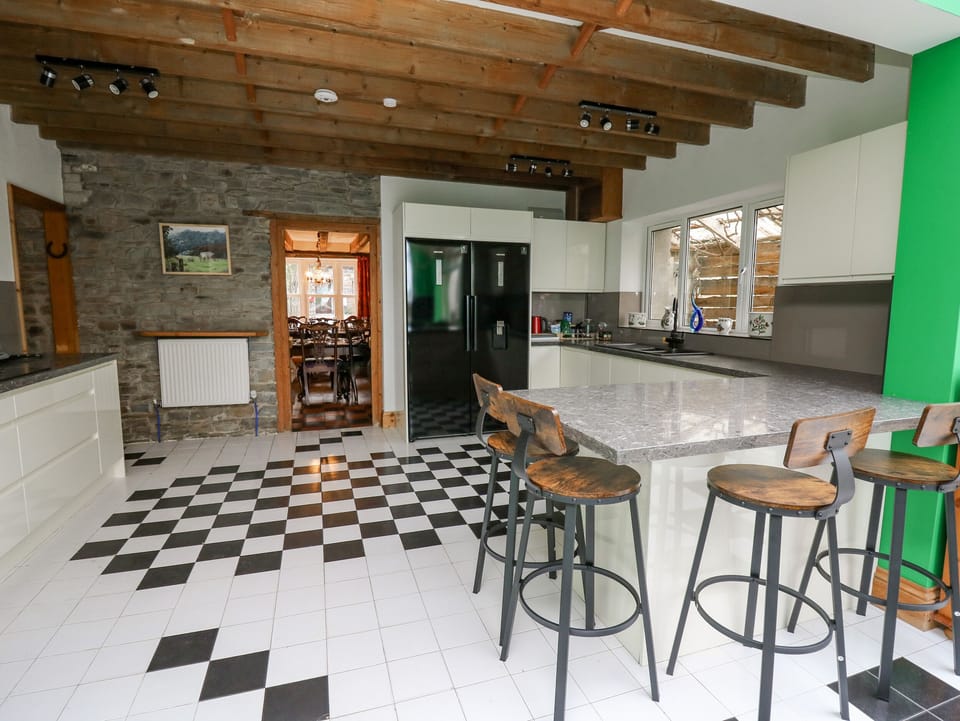 Fridge, dishwasher, electric kettle, toaster