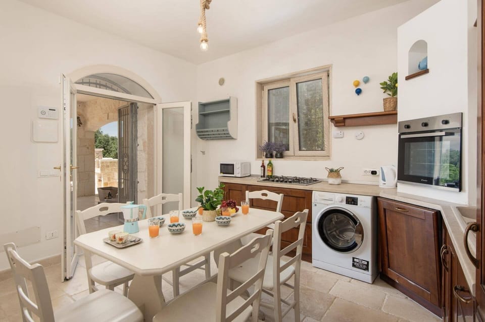 Villa Angelo image