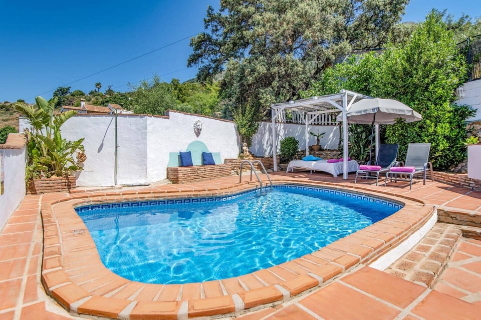 Villa Encinas image