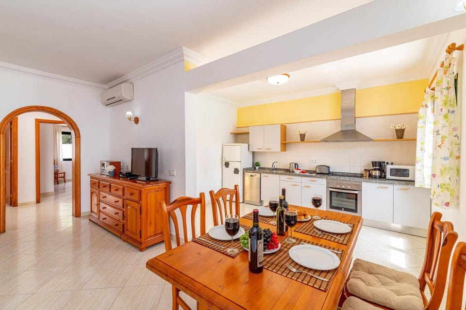 Villa Indigo image