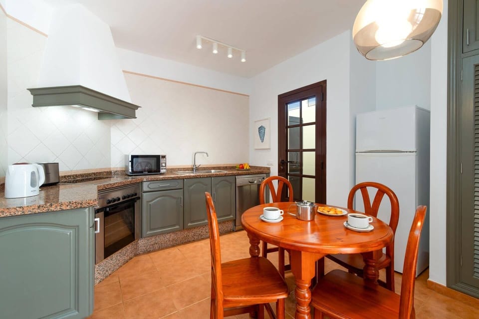 Villa Christine image