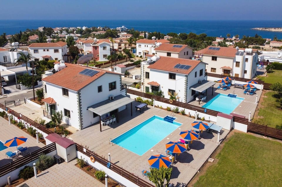 Villa Hermes image