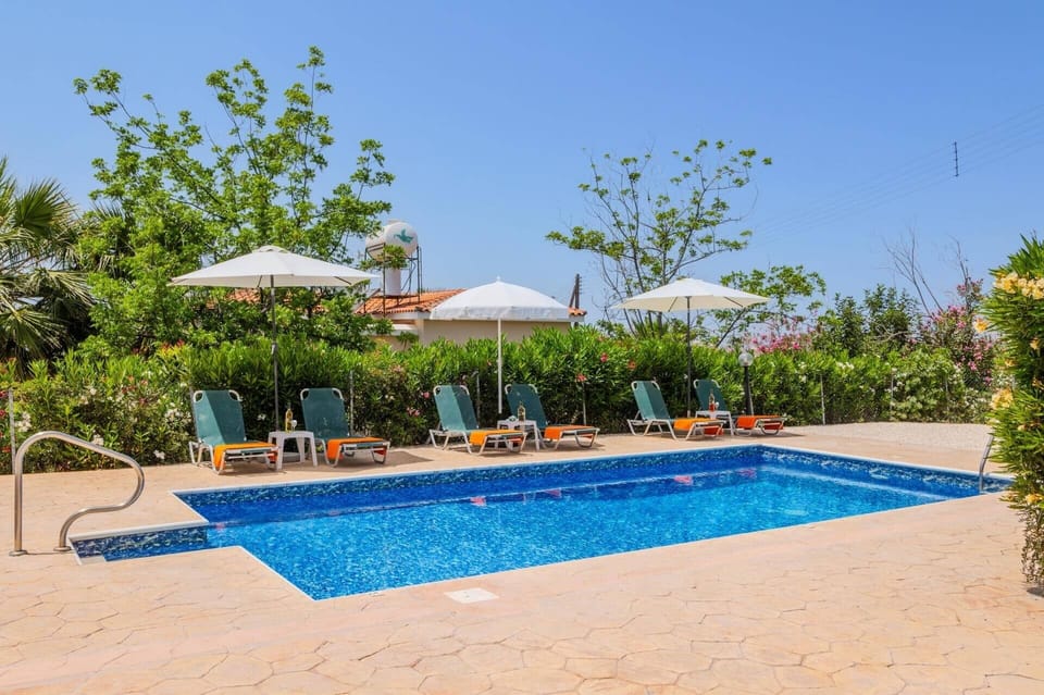 Villa Giota image