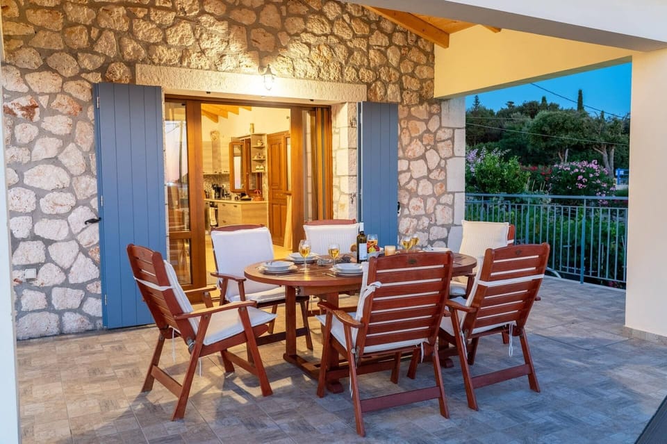 Villa Annita image