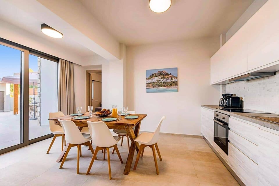 Villa Angelina Olivestone image