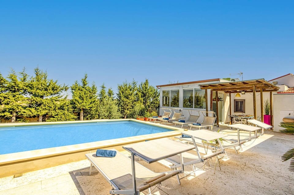 Villa Ardith image