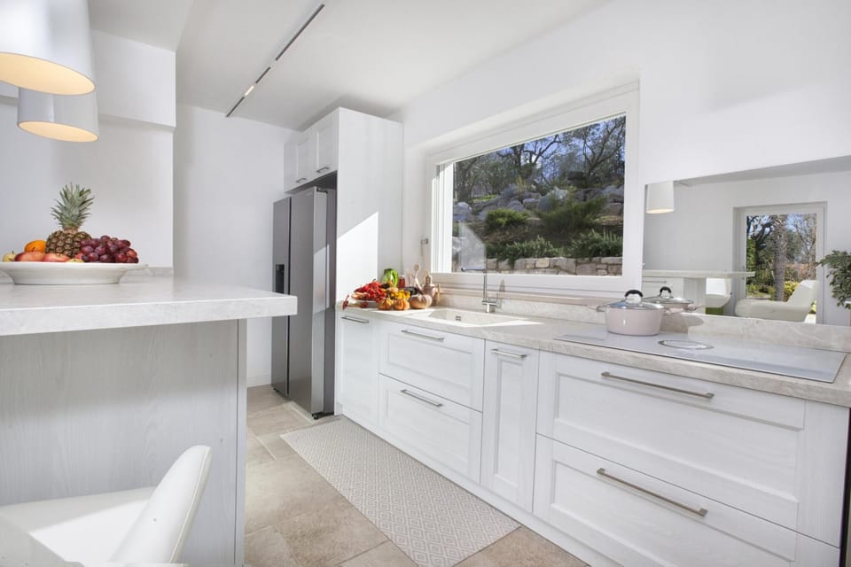 4 bedrooms