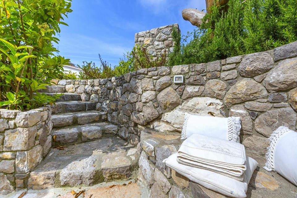 House, Smoking | 4 bedrooms