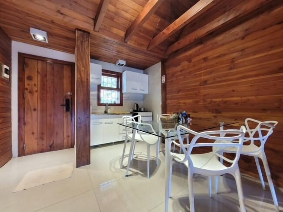 Junior Apartment, Multiple Beds | Premium bedding, down comforters, soundproofing, free WiFi