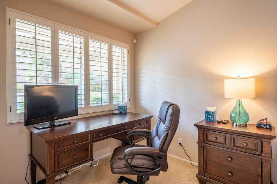 Each of our bedrooms has a desk to work from, our master additionally provides an extra monitor.