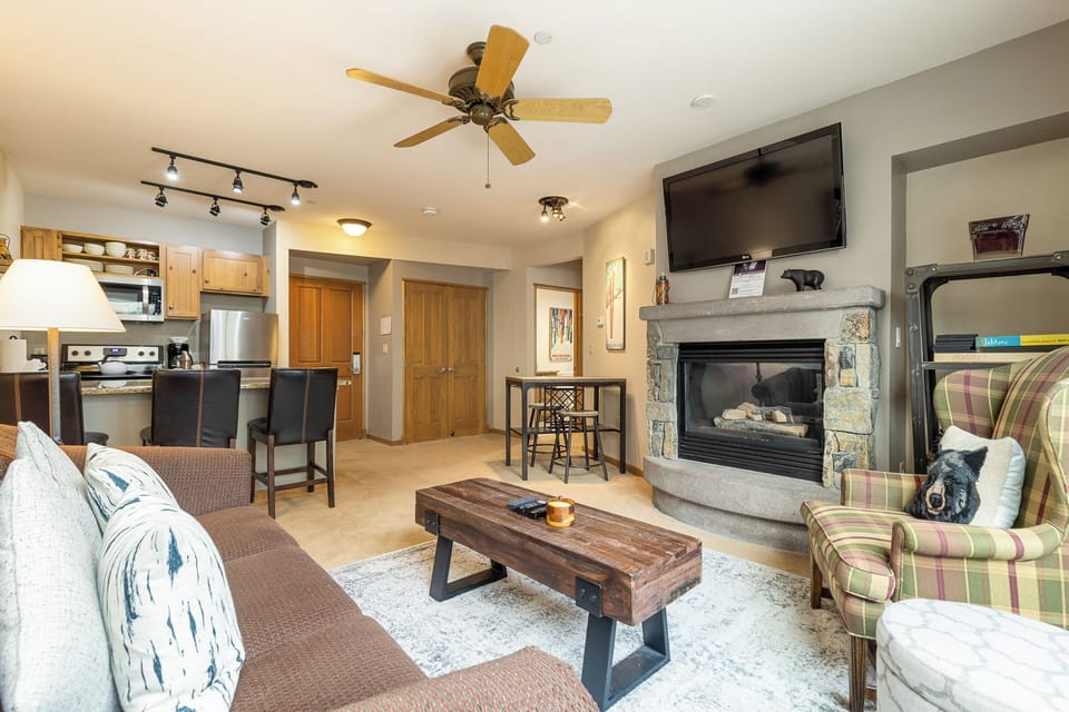 Condo (1 Bedroom) | Property amenity