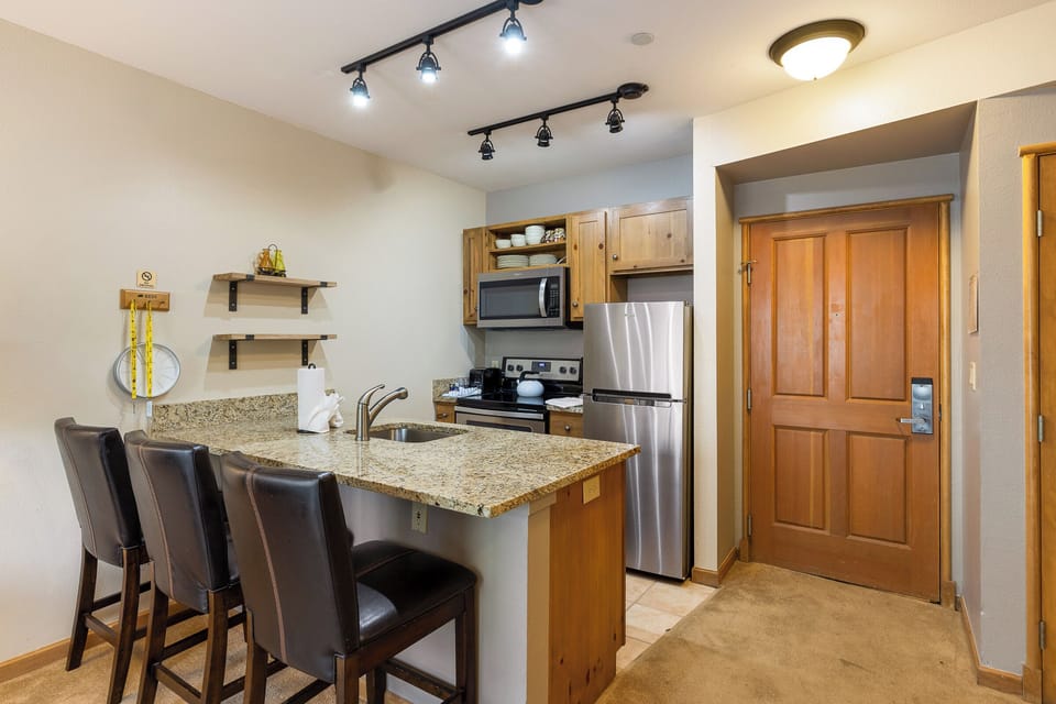 Condo (1 Bedroom) | Property amenity