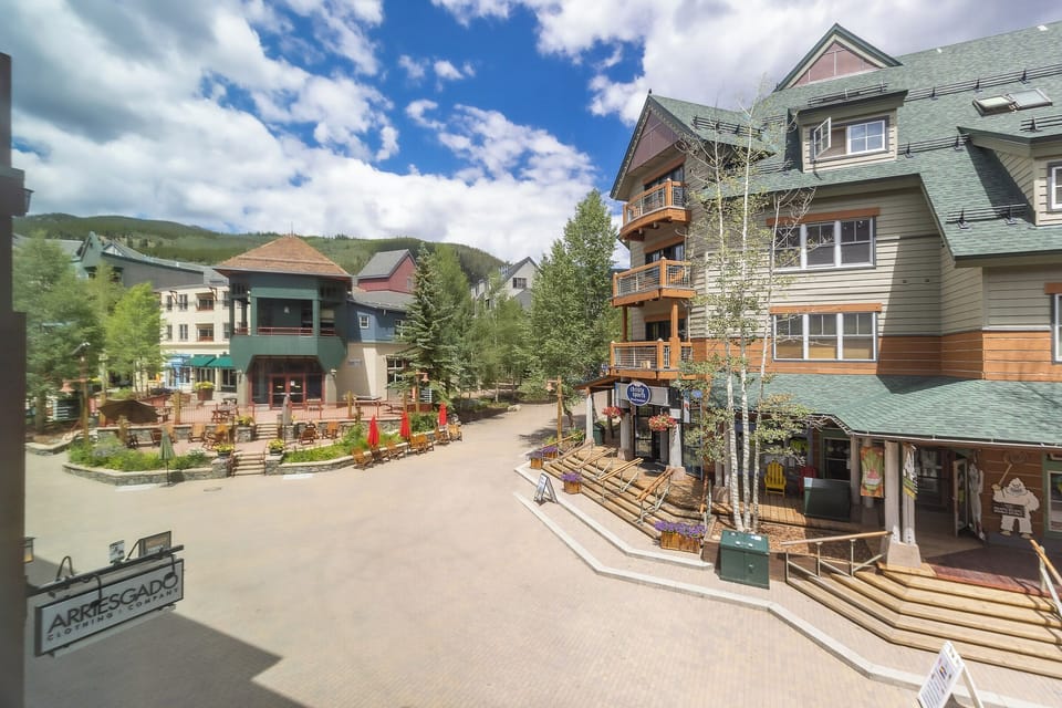 Condo (1 Bedroom) | Property amenity