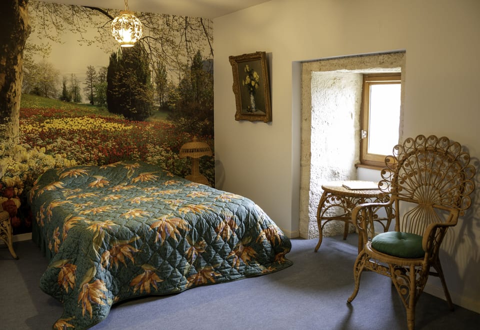 Double Room | Soundproofing, bed sheets