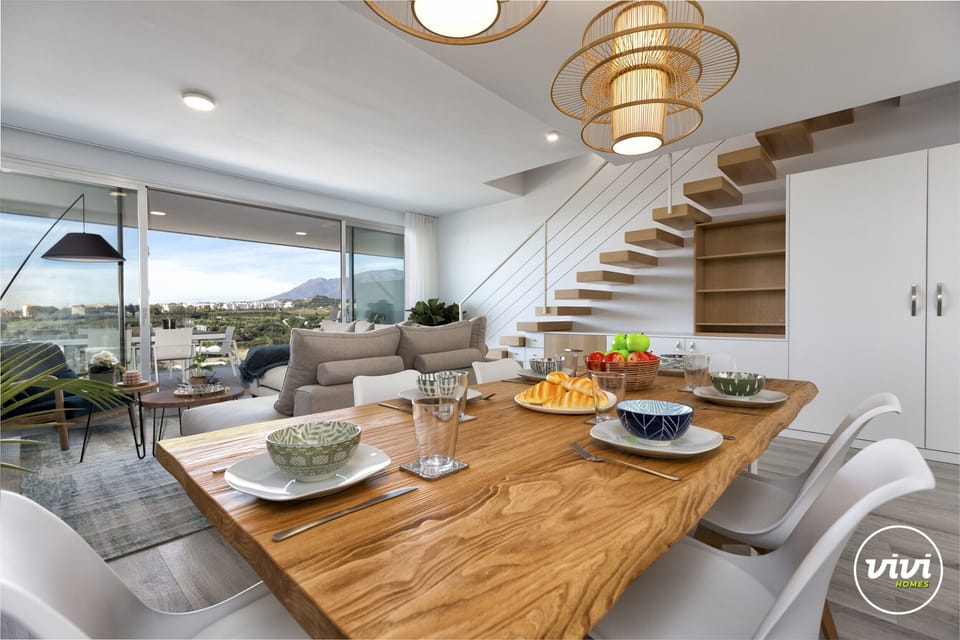 Dining room with wooden dining table, Sonrisa, Townhouse in Estepona