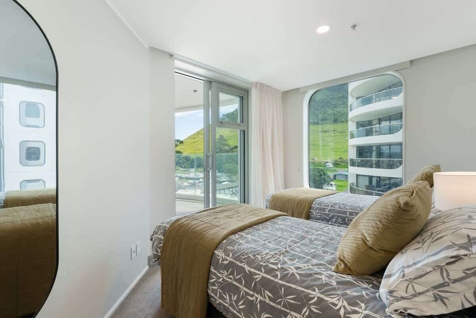 Second bedroom with two single beds