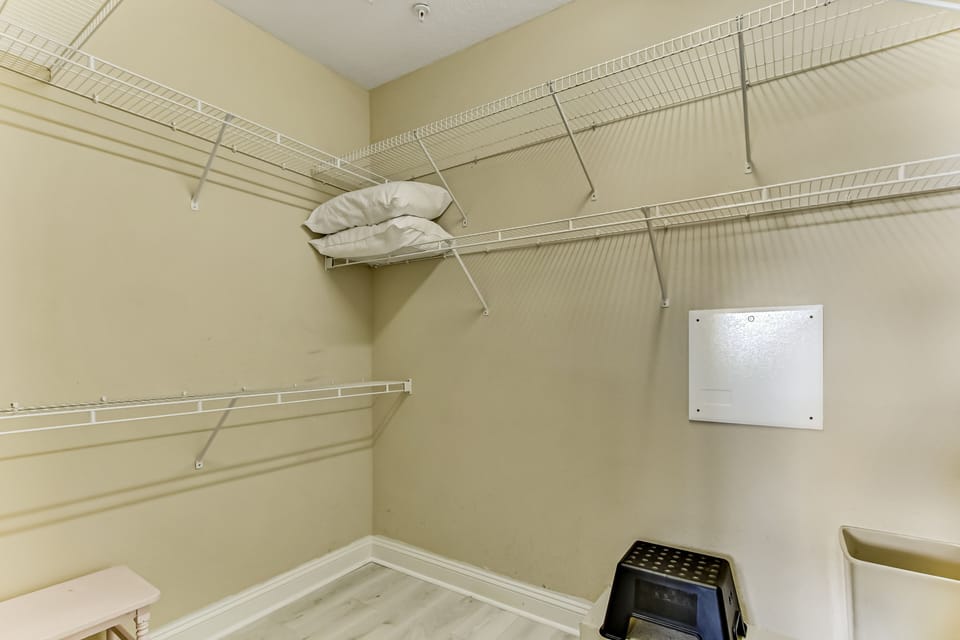 Master Bedroom Closet