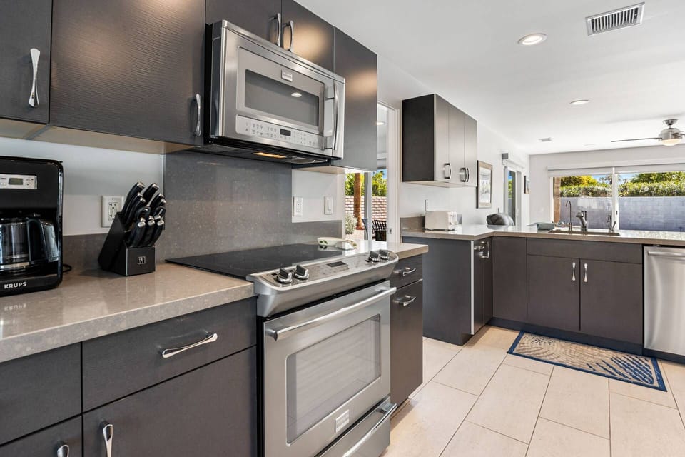 Spacious Kitchen