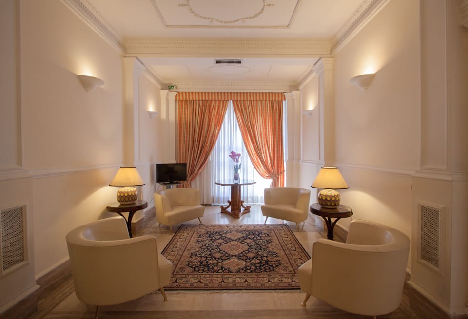 Reception hall
