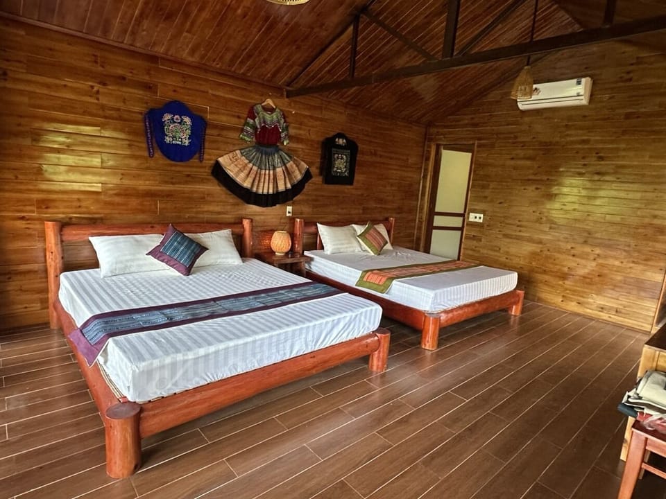 Family Bungalow, Mountain View | Premium bedding, memory foam beds, desk, blackout drapes